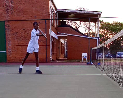 Individual tennis lesson